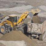 Máy xúc bánh lốp 966