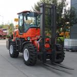 搬运车越野叉车 堆高叉车3吨叉车四驱越野叉车