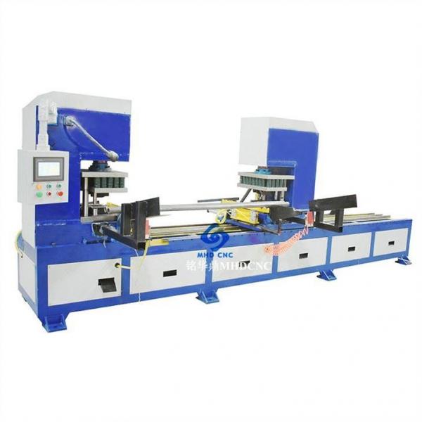 Máy làm phẳng, đột dập và định hình nẹp chéo