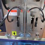 máy đóng gói gói niêm phong chất lỏng