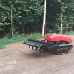 履带旋耕机小型耕地机遥控履带微耕机果园管理机