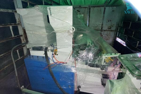 Cập nhật: Xe hàng dây chuyền sản xuất giấy vệ sinh đã đến cửa khẩu Hữu Nghị