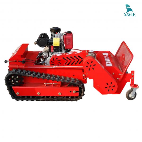 Máy cắt cỏ điều khiển từ xa