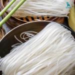 Máy làm mì tự động