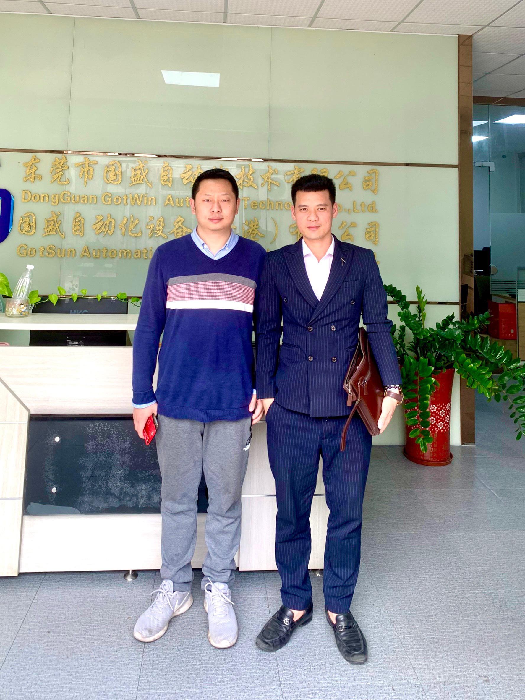 Chuyến tham quan nhà máy Merrock đáng nhớ của lãnh đạo Công ty Công nghệ Xavie